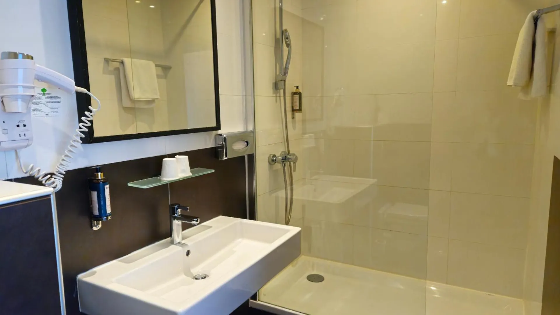 Best Western Hotel Acadie Paris Nord Villepinte Tremblay-en-France 3*,